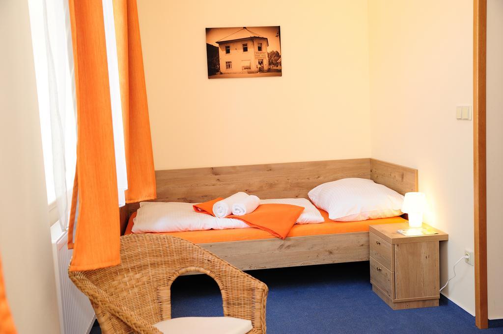Hotel Praha Potstejn Bilik gambar
